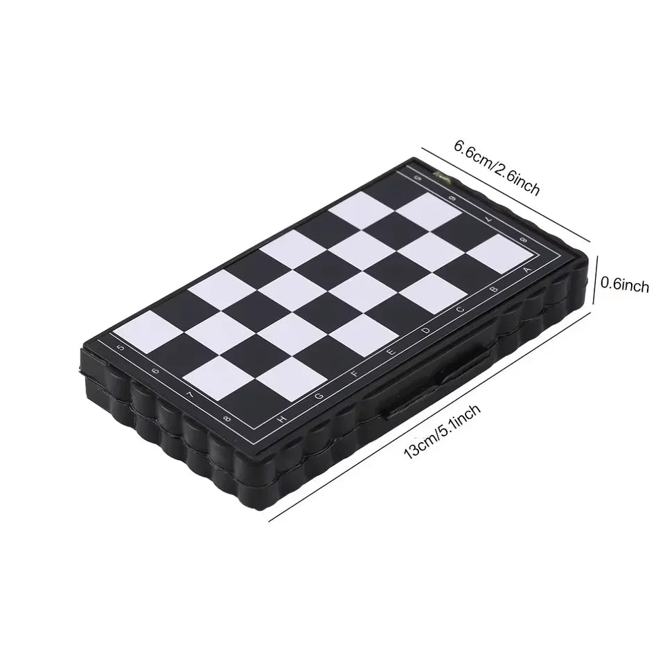 Chess Set Mini Magnetic Folding Magnetic Plastic Chessboard Board Game Portable Kid Toy Portable Outdoor